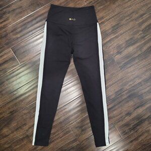 Kate Spade + Beyond Yoga Tuxedo Leggings!